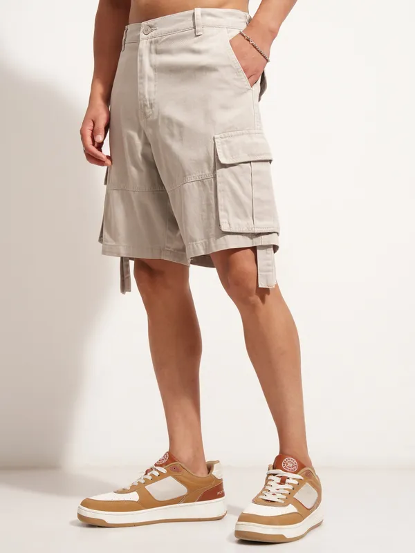 Highlander Men Silver Relaxed Fit Cargo Shorts