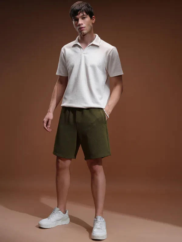 Highlander Men Olive Loose Fit Shorts