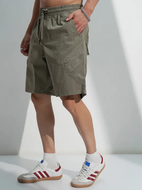 Highlander Men Khaki Regular Fit Shorts