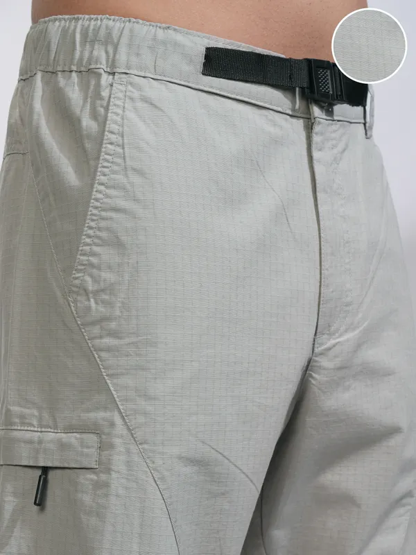 Highlander Men Green Regular Fit Shorts