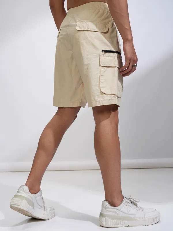 Highlander Men Beige Regular Fit Cargo Shorts