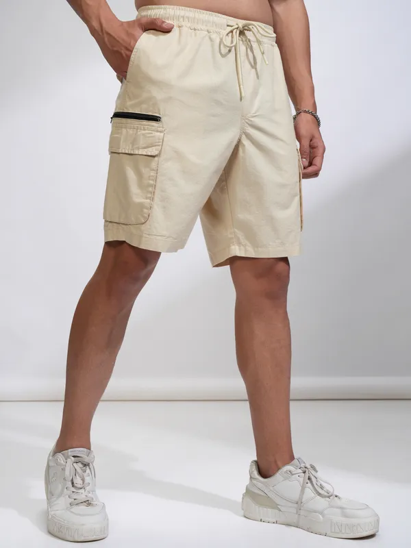 Highlander Men Beige Regular Fit Cargo Shorts