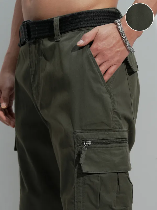 Highlander Men Black Regular Fit Cargo Shorts