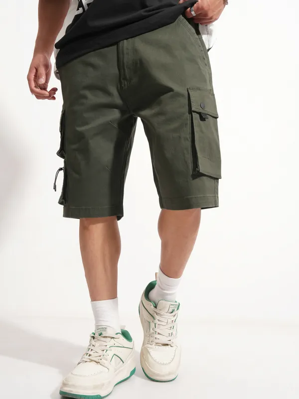 Highlander Men Green Regular Fit Cargo Shorts