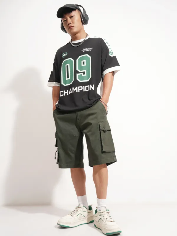 Highlander Men Green Regular Fit Cargo Shorts