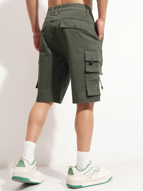 Highlander Men Green Regular Fit Cargo Shorts