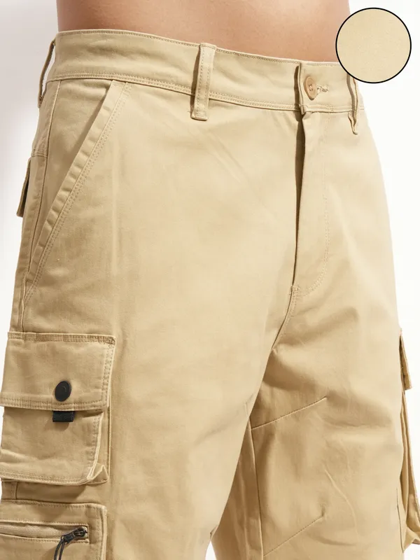 Highlander Men Brown Regular Fit Cargo Shorts