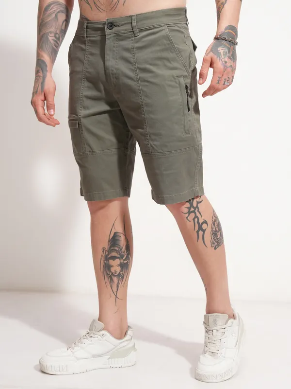 Highlander Men Teal Relaxed Fit Cargo Shorts