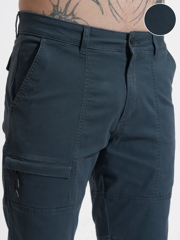 Highlander Men Blue Relaxed Fit Cargo Shorts