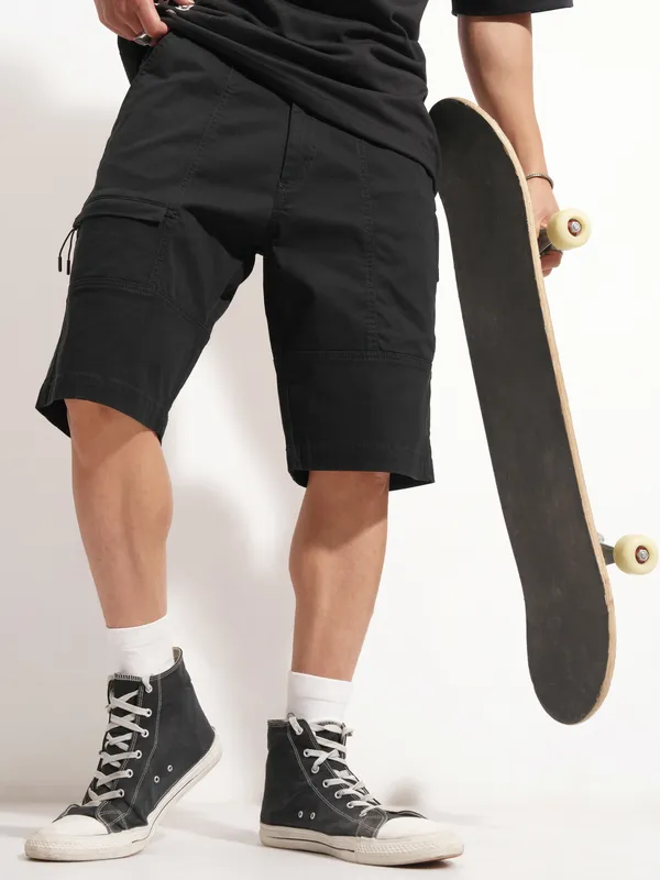 Highlander Men Black Regular Fit Cargo Shorts