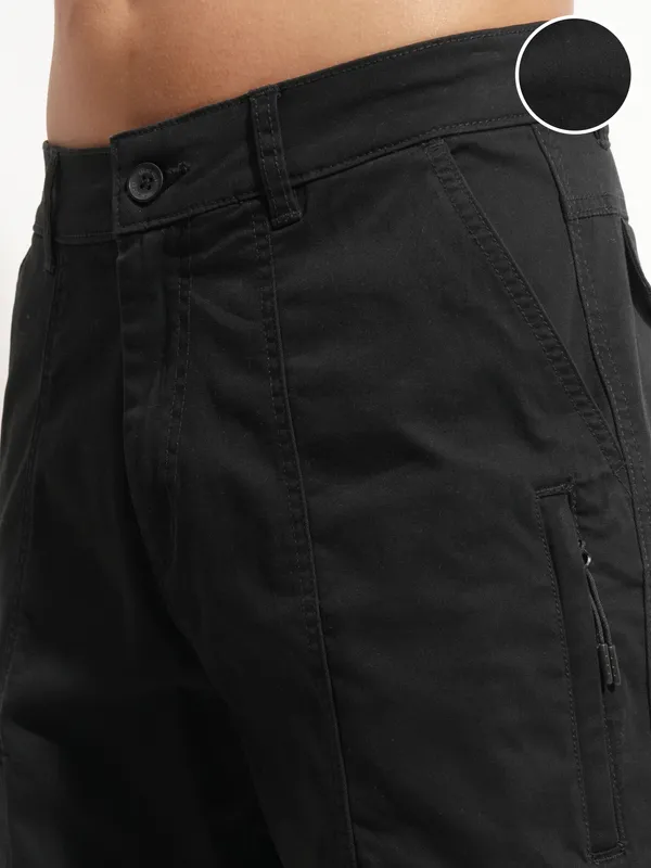 Highlander Men Black Regular Fit Cargo Shorts