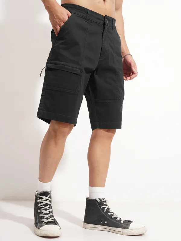 Highlander Men Black Regular Fit Cargo Shorts