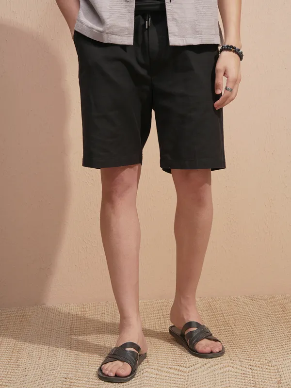 Highlander Men Black Loose Fit Shorts