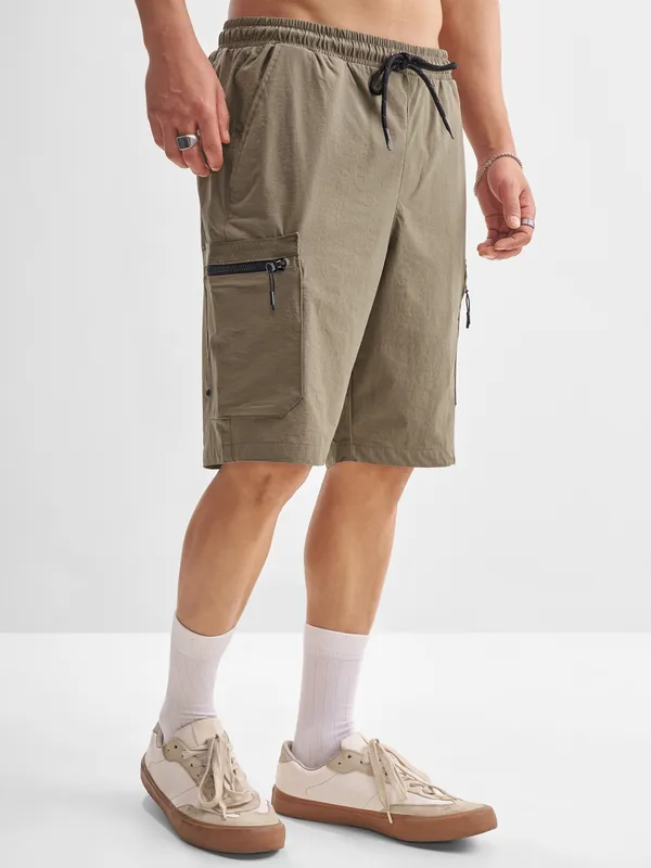 Highlander Men Brown Slim Fit Cargo Shorts