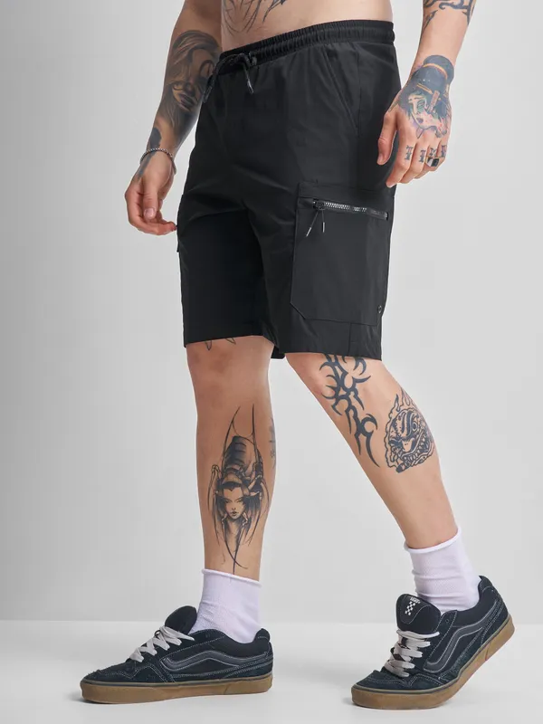 Highlander Men Black Slim Fit Cargo Shorts