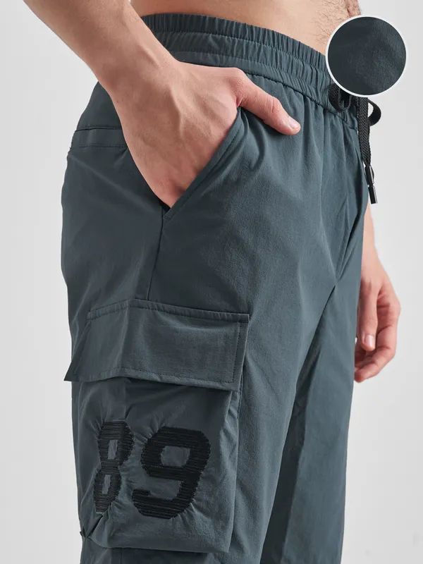 Highlander Men Blue Slim Fit Cargo Shorts