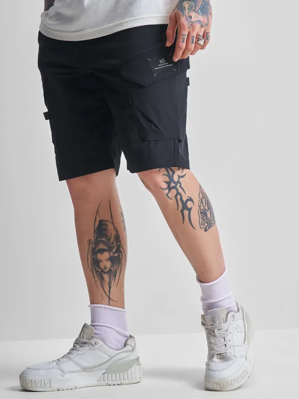Highlander Men Black Slim Fit Cargo Shorts