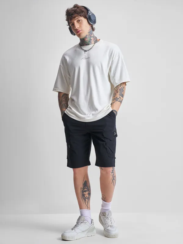 Highlander Men Black Slim Fit Cargo Shorts