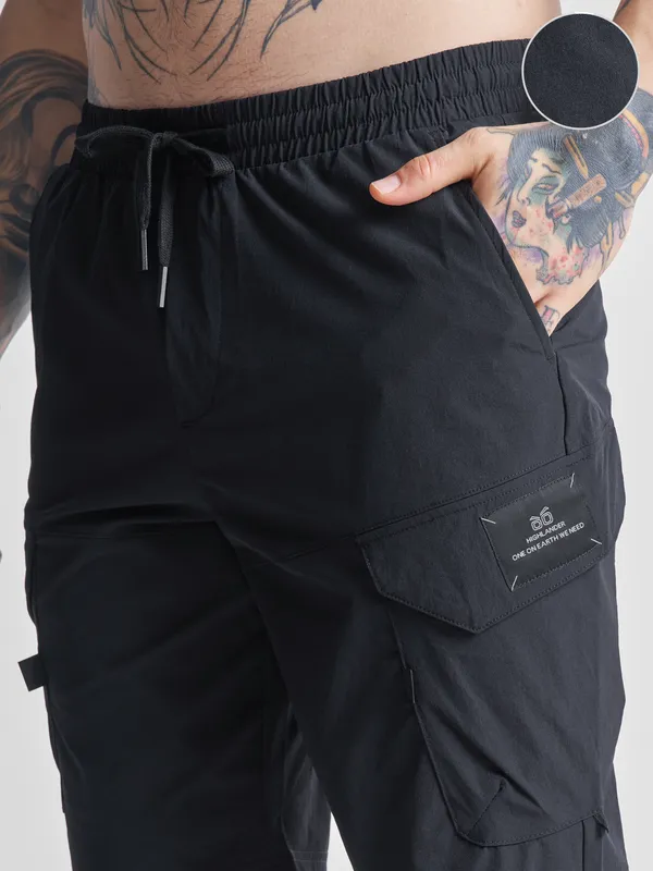 Highlander Men Black Slim Fit Cargo Shorts