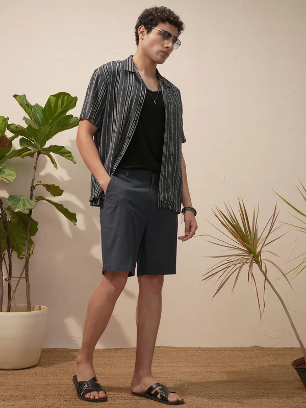 Highlander Men Navy Blue Relaxed Fit Regular Shorts