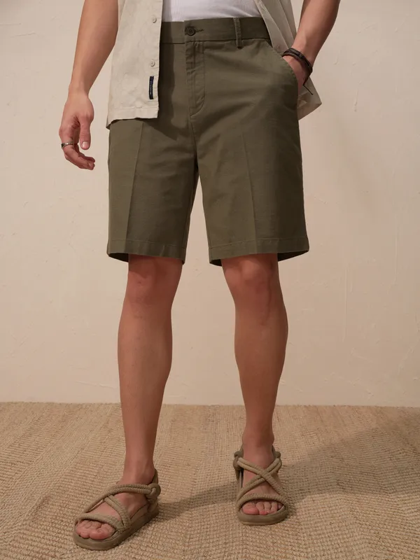 Highlander Men Olive Relaxed Fit Shorts