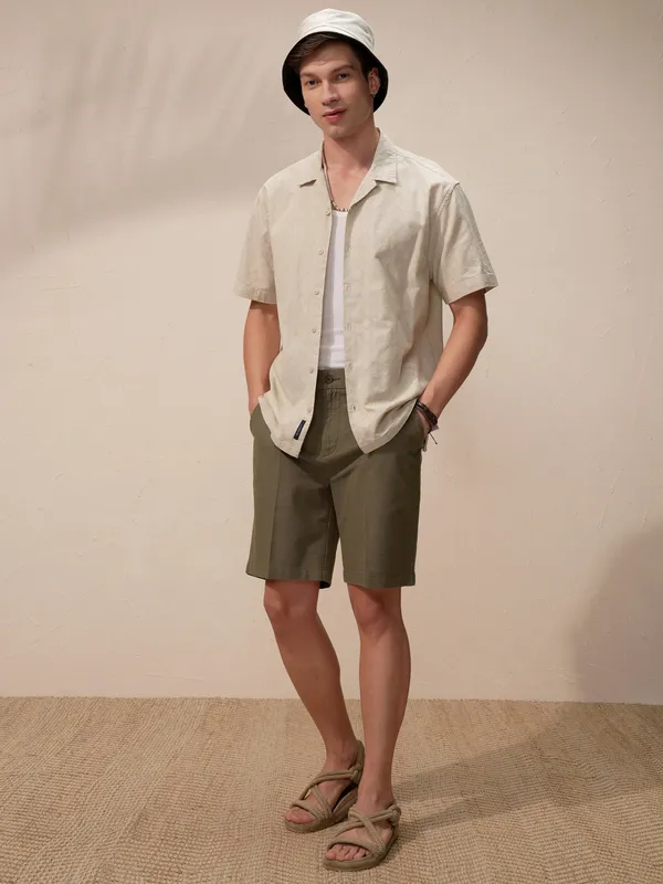 Highlander Men Olive Relaxed Fit Shorts