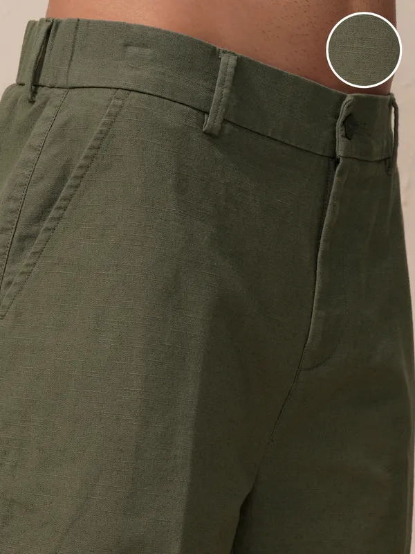 Highlander Men Green Relaxed Fit Shorts