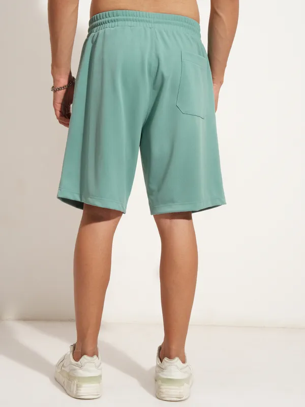 Highlander Men Green Loose Fit Shorts