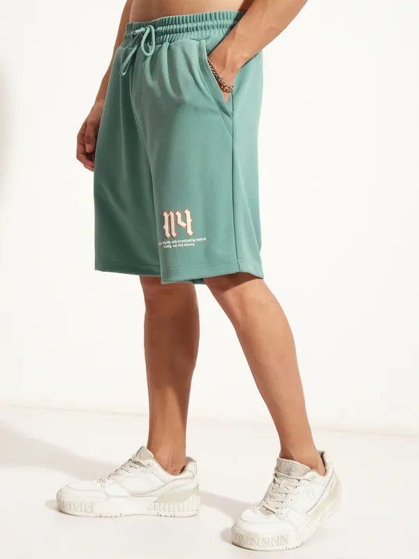 Highlander Men Green Loose Fit Shorts