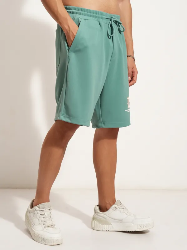 Highlander Men Green Loose Fit Shorts