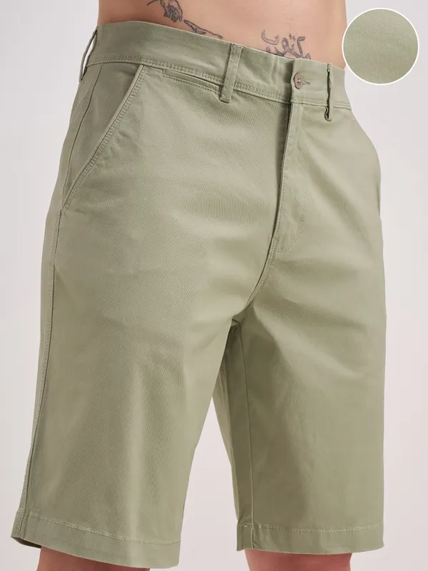 Highlander Men Olive Slim Fit Chino Shorts