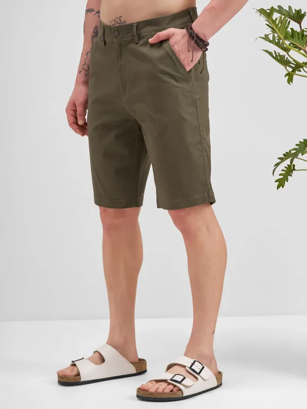 Highlander Men Olive Slim Fit Chino Shorts