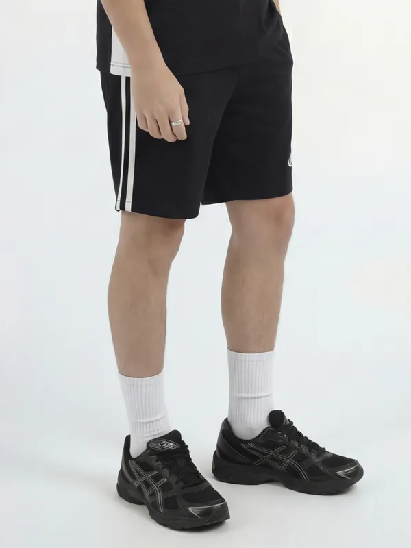 Highlander Men Black Relaxed Fit Regular Shorts