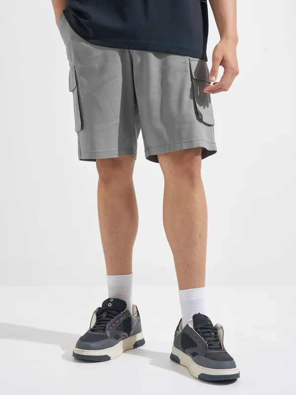 Highlander Men Grey Relaxed Fit Cargo Shorts