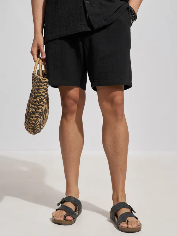 Highlander Men Black Relaxed Fit Regular Shorts