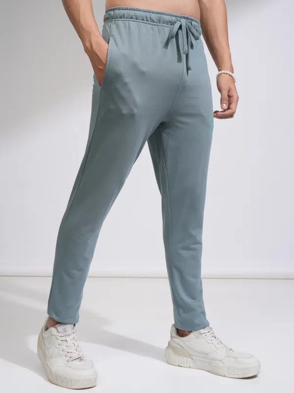 Highlander Men Grey Slim Fit Track Pant