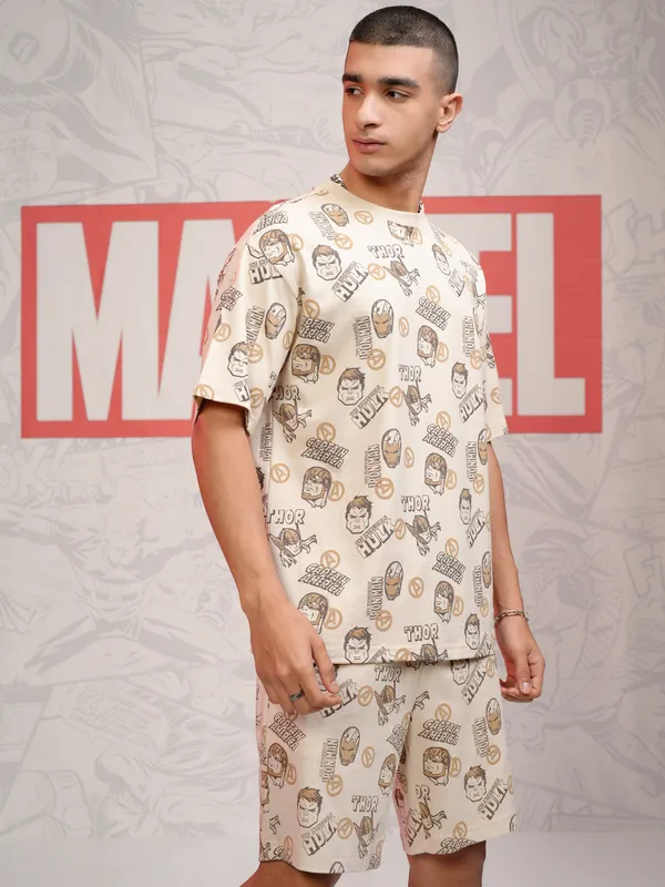 Marvel By Highlander Men Beige Avengers T-Shirt With Shorts Co-Ords