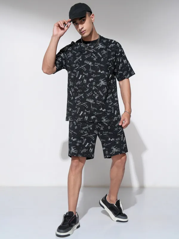 Marvel By Highlander Men Black Spider-Man T-Shirt With Shorts Co-Ords