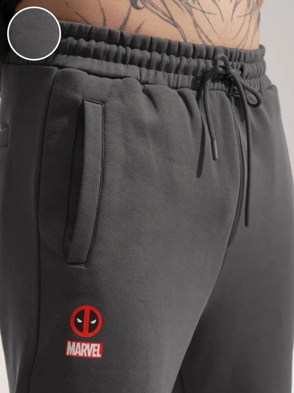 Marvel By Highlander Men Grey Dogpool Printed Baggy Fit Joggers