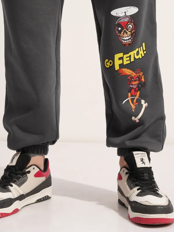 Marvel By Highlander Men Grey Dogpool Printed Baggy Fit Joggers