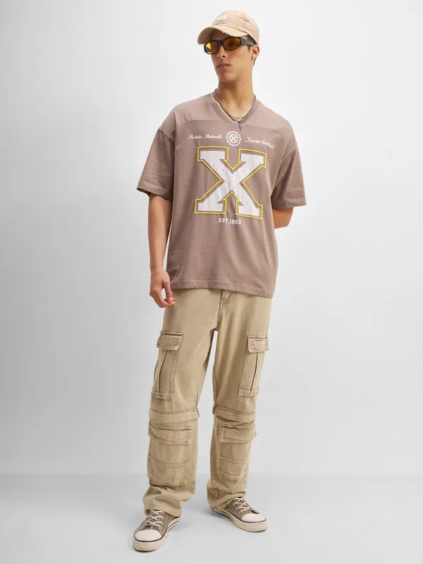 X-Men Men Embroidered V-Neck T-Shirt