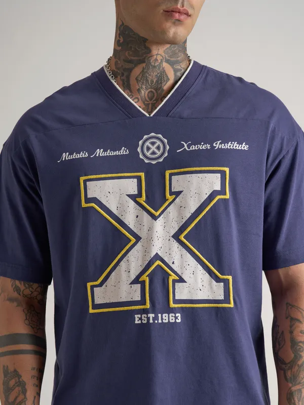 Marvel By Highlander Men Blue Embroidered V-Neck T-Shirt