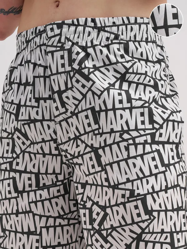 Marvel By Highlander Men White Marvel Printed Lounge Pant