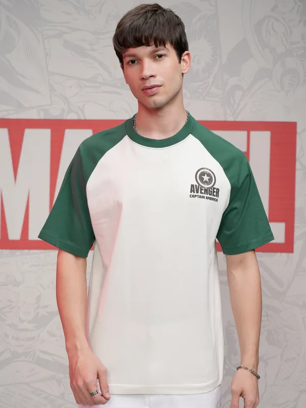 Marvel By Highlander Men Off White Captain America Printed Round Neck Oversized Fit T-Shirt