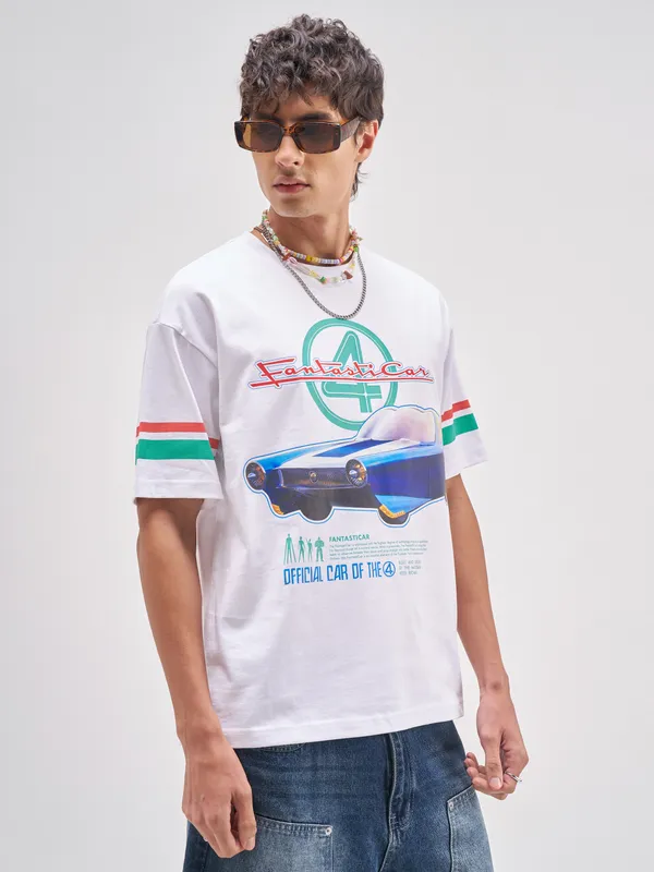 Marvel By Highlander Men White Fantasticar Printed Round Neck T-Shirt