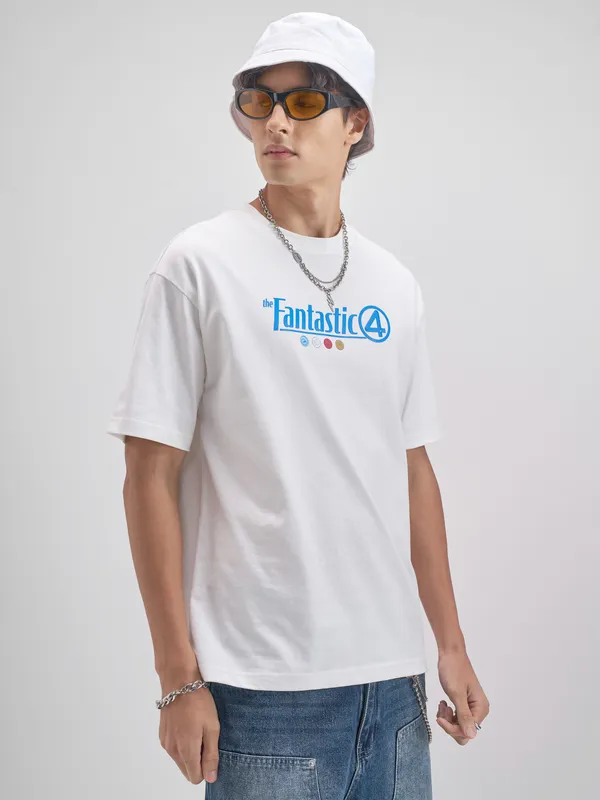 Marvel By Highlander Men White The Fantastic Four Printed Round Neck T-Shirt