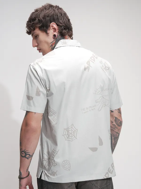 Marvel By Highlander Men Grey Spider-Man Printed Relaxed Fit Casual Shirt