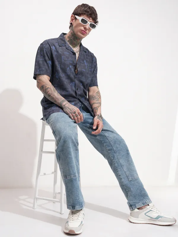 Marvel By Highlander Men Grey Iron Man Printed Relaxed Fit Casual Shirt