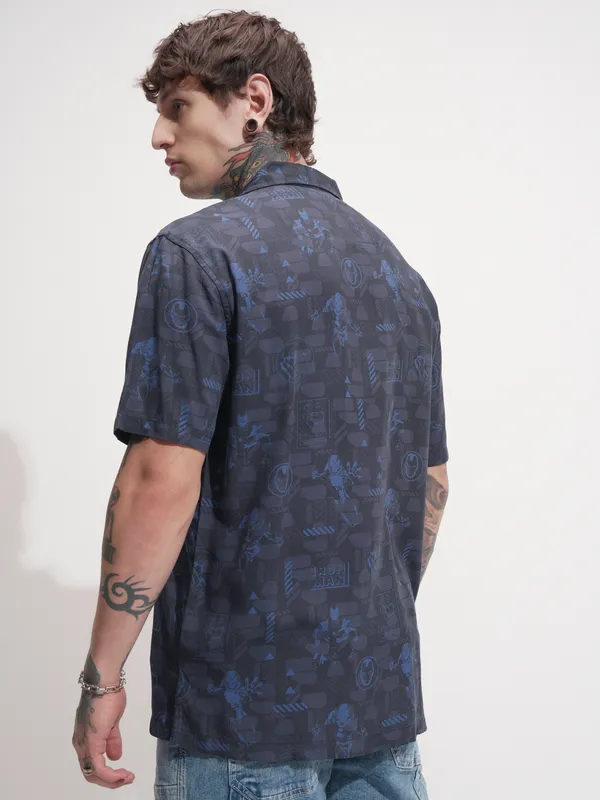 Marvel By Highlander Men Grey Iron Man Printed Relaxed Fit Casual Shirt