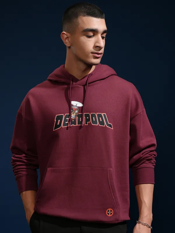 Marvel By Highlander Men Maroon Deadpool Hooded Pullover Sweatshirt